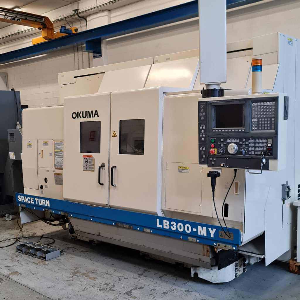 Máquinas Herramienta CNC - OKUMA LB300-MY