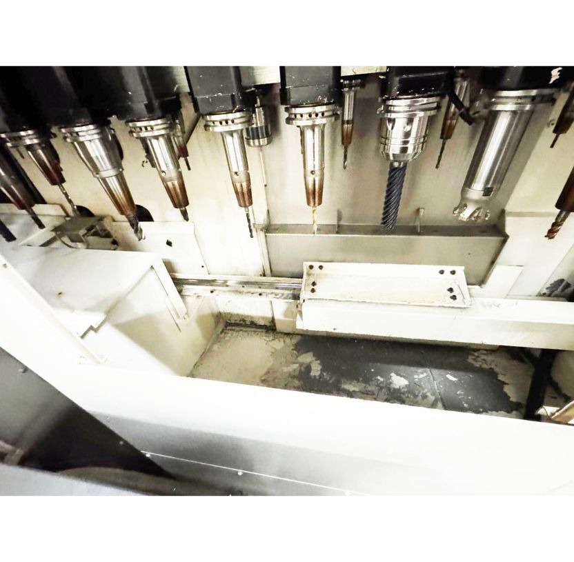 Centro Vertical Okuma GENOS M460V-5AX - Imagen 5