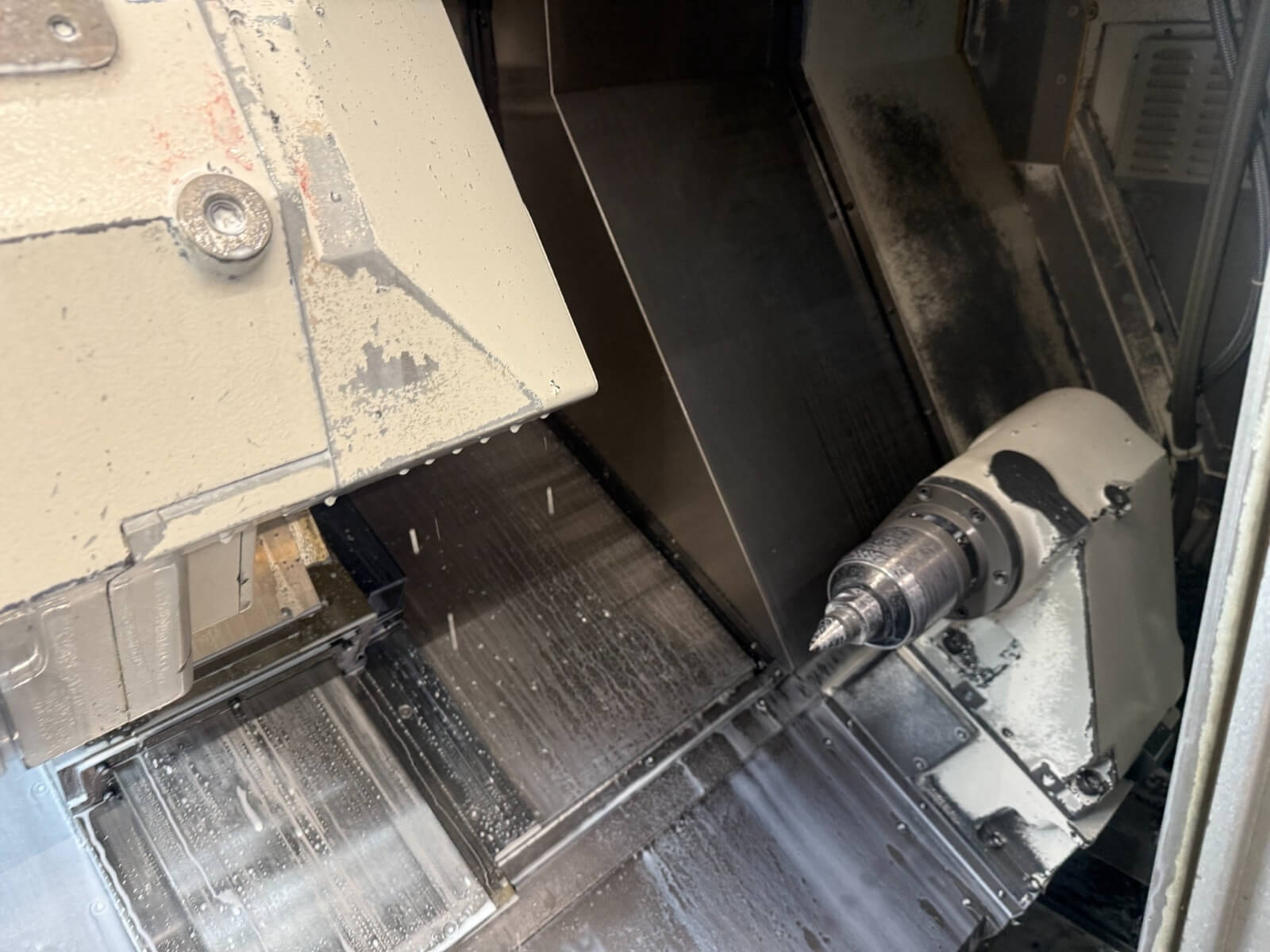 LT-2620 OKUMA LB3000EX II MYX x950 2020