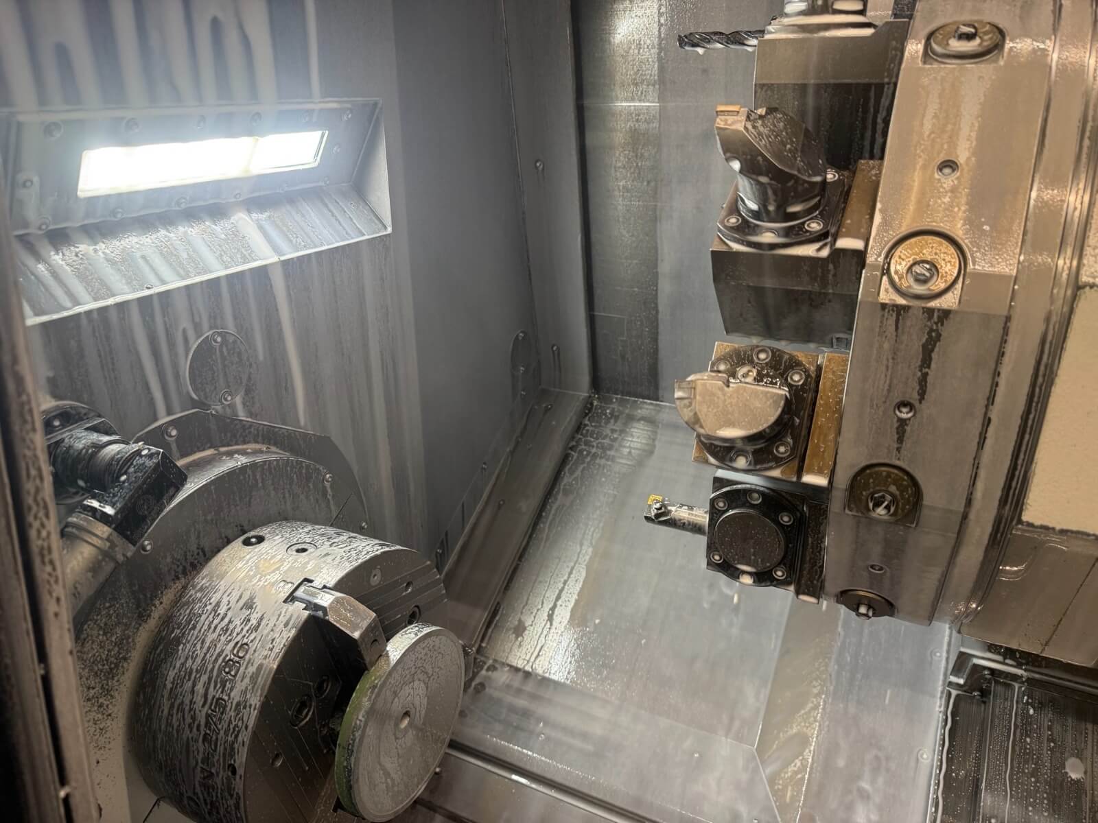LT-2620 OKUMA LB3000EX II MYX x950 2020