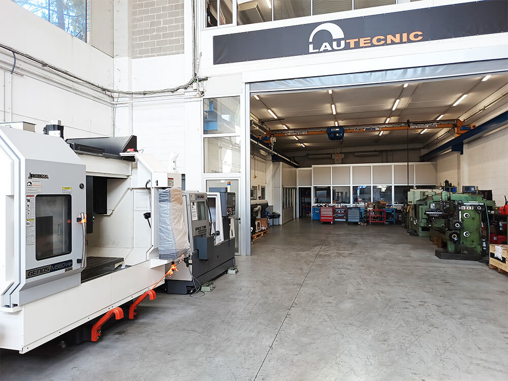Lautecnic CNC empresa especializada en la reparación y el mantenimiento de maquinaria CNC OKUMA de arranque de viruta y automatización.
